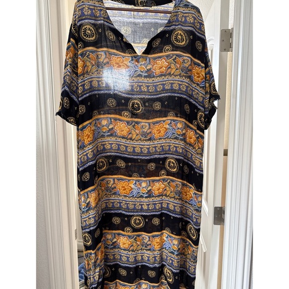 Bundle of 2 Woman Kaftan Dress's Boho, Maxi Light Weight Comfortable Gardening - Picture 2 of 16